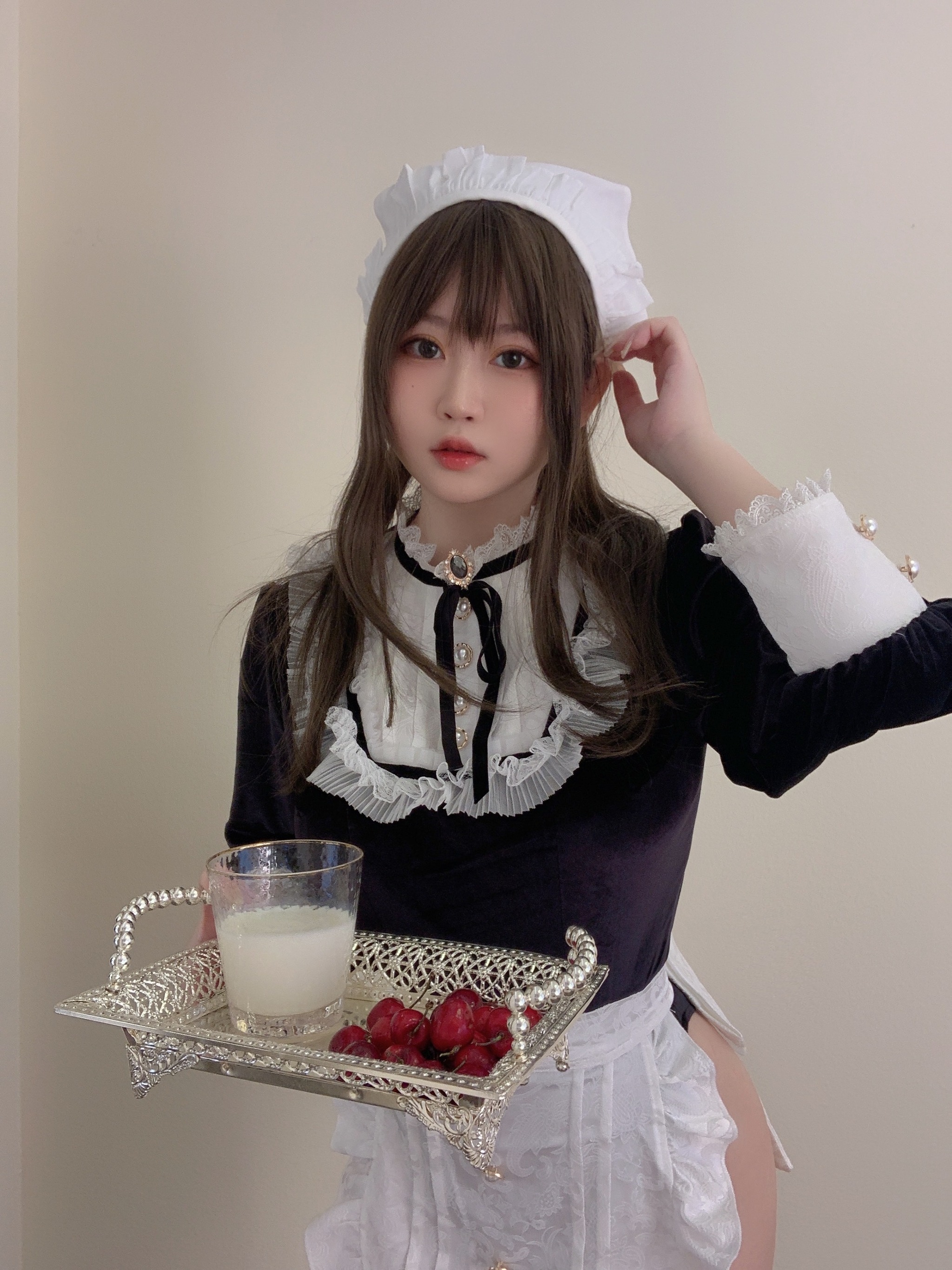 是依酱吖 - NO.049 女仆馆长 [50P5V]-XikXak